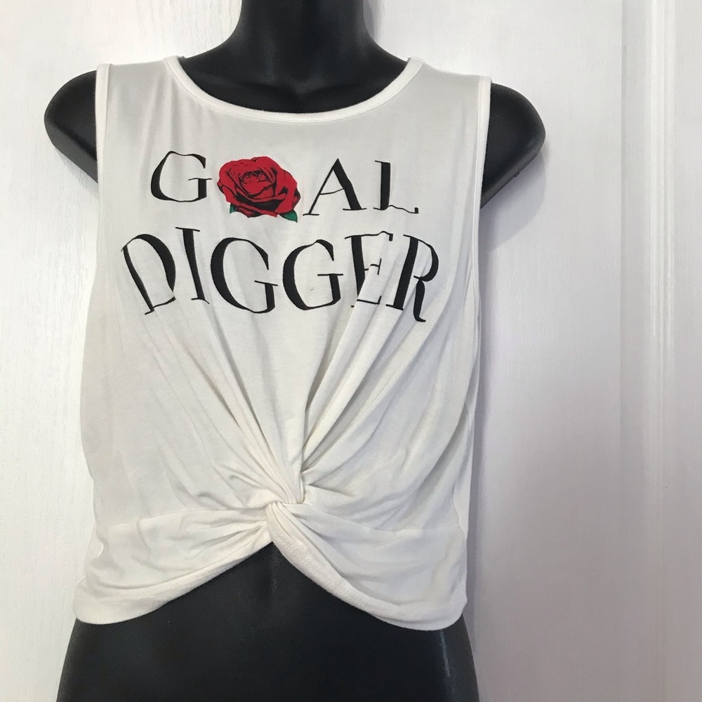 Scotty crop top